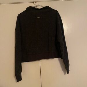 Nike Women's Charcoal Gray Sweatshirt